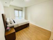 Uptown Parksuites Tower 2 3 Bedroom with Balcon and...