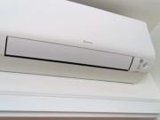 URANIA: 3 Zimmer mit hofseitiger Terrasse in Ruhelage:...