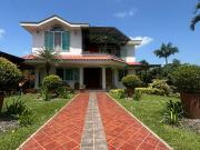 URB. TENIS CLUB CASA DE LUJO EN VENTA