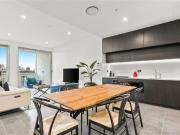 URBAN HAVEN IN VIBRANT LOCATION RIGHT NEXT TO REDFERN...