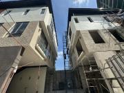 Urban Luxury in E. Rodriguez QC – 3 Storey house with...