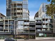 Urban Oasis Meets Unbeatable Convenience