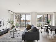 Urban Sophistication with Indoor Outdoor Flow