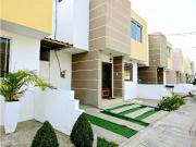 Urbanización Santa María, Vendo casa de 3 dormitorios