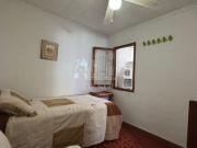 Urge vender, Casa independiente con buena terraza en...