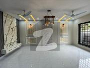 Urgent rent! 5 marla home in 9 town | pocket friendly...