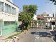 URGENTE VENDO CASA EN BOSQUES RESIDENCIAL CIPRES