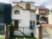 URGENTE VENDO CASA EN LAS ALAMEDAS