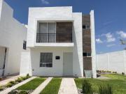 Utiliza tu crédito y estrena HOGAR en Fracc. Cerrado...