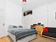 Uxbridge Road, London, Studio Apartment For