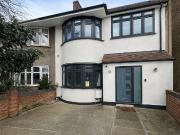 Uxbridge Road, Southall UB1, 6 bed terraced house to...