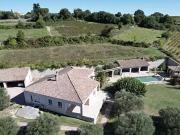 Uzès 30700 Achat / Vente maison 7 pièces t7 piscine