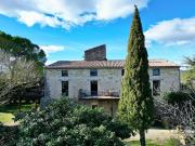 Uzès Élégant mas en pierre rénové avec piscine et...