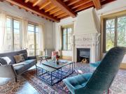 Uzès Maison Bourgeoise de 217 m2 avec jardin