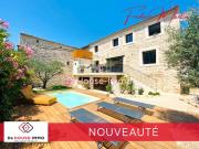 Uzès proche, en nouveauté charmant mas de mas de village...