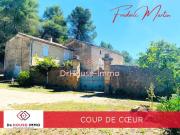 Uzès proche, rare mas en pierre de plus de 220 m² avec...