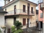 V000529 CASA PLURIFAMILIARE IN BUONE CONDIZIONI