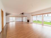 V4 | Sesimbra | Espaçosa, Sesimbra, Castelo