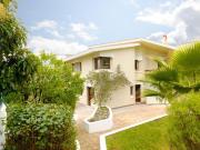 V6+1 com 3 suites e jardim