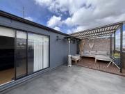 ꕥ V•E•N•T•A •H•E•R•M•O•S•O ꕥD•U•P•L•E•X•C•O•N•T•E•R•R•A•Z•A