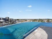 Vacant and ready to move in Fantastic Executive Living...