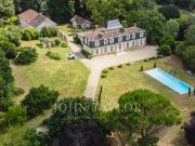 VAL DE GARONNE CHÂTEAU DU XVIIIe SIÈCLE JOHN TAYLOR