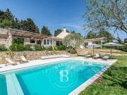 Valbonne A pied du village Villa familiale au calme