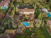 Valbonne magnifique bastide pleine de charme au calme...