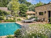 Valbonne village à pied – Propriété récente avec...