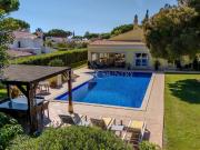 Vale do Lobo – Moradia com 4 quartos, piscina e vista...