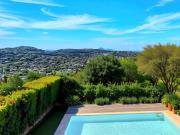 VALLAURIS Villa 5 pièces de 231 m² édifiée sur un...