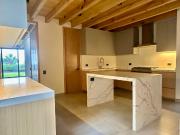 Valle de Bravo, estrena casa en venta con vista al lago