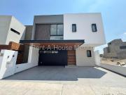 Valle de Juriquilla, a estrenar en renta casa de autor. FVR