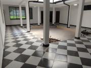 Valle de Los Chillos, Casa Comercial en Renta, 700m2, 3...