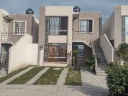 VALLE DE LOS ENCINOS ! PRECIOSA CASA DUPLEX EN VENTA...