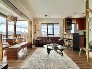 Valle Nevado, remodelado, amplio y luminoso con...