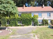 VALLIERES LES GRANDES: Maison 8 pièces 6 chambres 1,6 hect