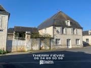 Varennes Sur Loire 49730 Centre du village: ensemble de...