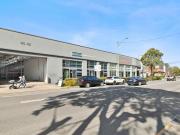 Variety of Top Quality Showroom / Workspaces in an...