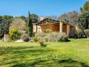 Vaucluse nord Maison de charme 225m² Mondragon