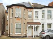 Vaughan Road, Harrow HA1, 2 bed flat to rent, £1,700 pcm...