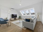 VDG18 Lichtdurchflutete 2 Zimmer DG Wohnung TOP 39