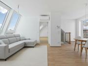 VDG18 Lichtdurchflutete 3 Zimmer DG Wohnung mit Terrasse...