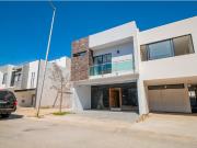 Vemta de casa de 4 recámaras en Boreales coto 2 zona...