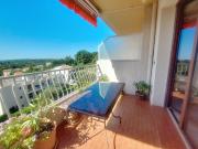 VENCE DERNIER ETAGE APPARTEMENT 3 PIECES