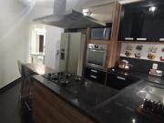 Venda Apartamento Cobertura de 263m2, 03 dormitórios, 02...