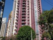 VENDA | Apartamento, com 4 dormitórios em Zona 01, Maringá