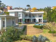 Venda Casa alto padrão em Monte Alegre do Sul 6 suítes...