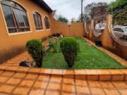 VENDA | Casa, com 3 dormitórios em JARDIM MORUMBI, Londrina