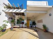 VENDA | Casa, com 3 dormitórios em Jardim Universo, Maringá